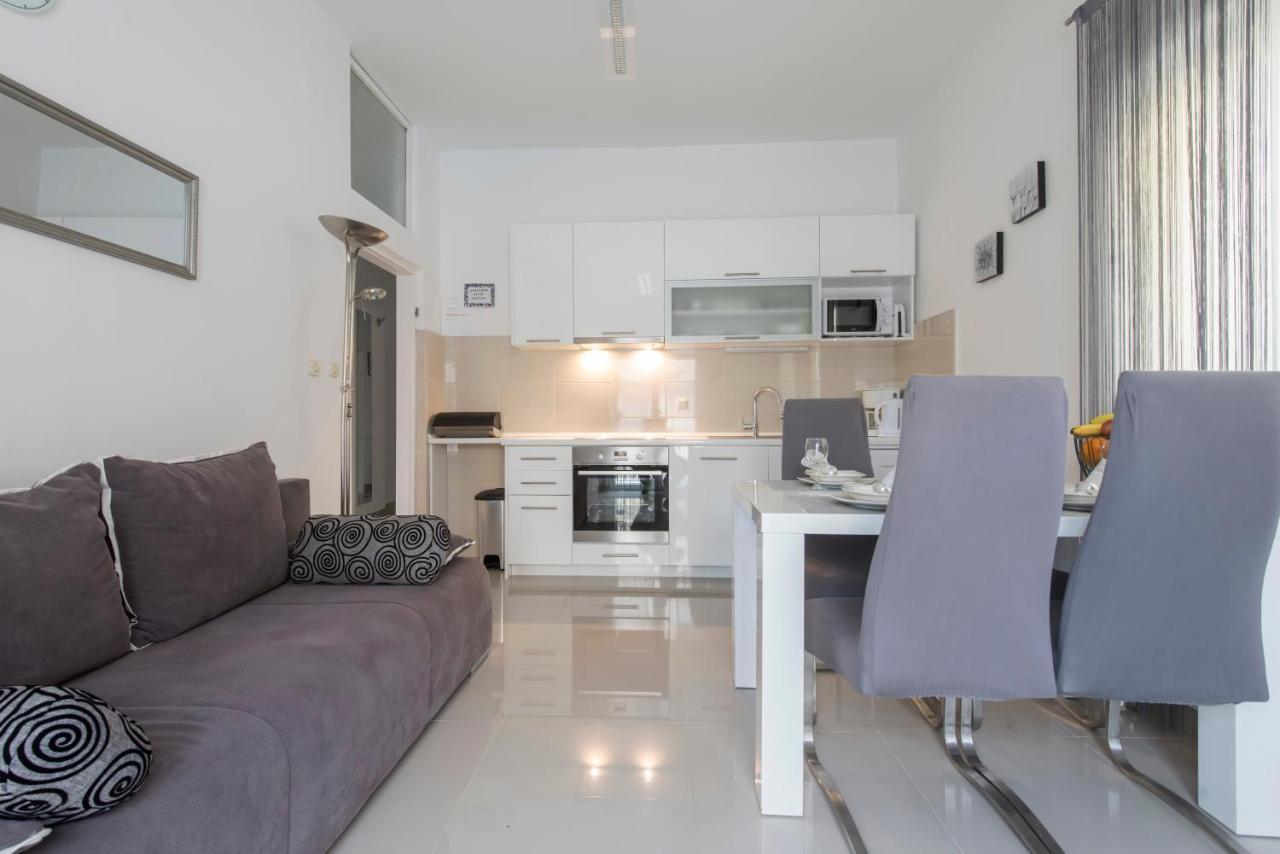Apartman Miki Borik Задар Екстериор снимка