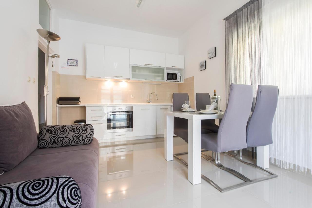 Apartman Miki Borik Задар Екстериор снимка